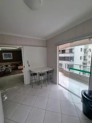 A cozinha ou kitchenette de Apartamento Itapema Meia Praia