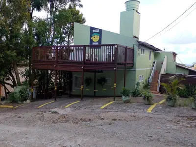 O edifício onde o apartamento está situado
