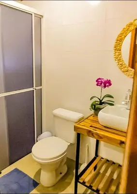 Uma casa de banho em Casa Mariscal