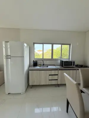 A planta de 3 suítes próximo do mar na Praia Mariscal