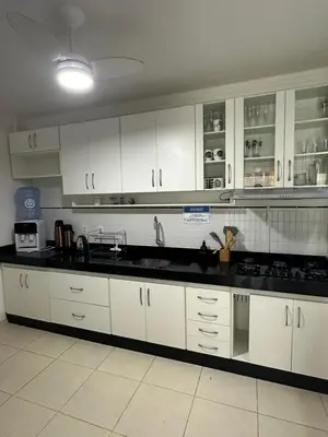 A cozinha ou kitchenette de Casa com 02 quartos, Meia Praia - Itapema