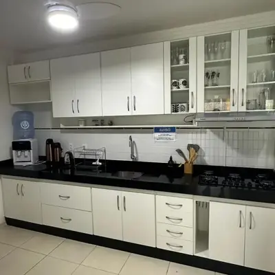Casa com 02 quartos