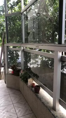 Uma varanda ou terraço em Private Sobrado Alugo