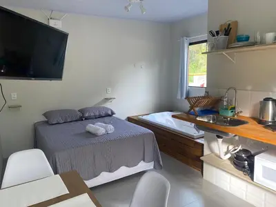 A cozinha ou kitchenette de Loft Para Casais com Jacuzzi - Geminado - Unidade 1 Pipeline - Sem Café da Manhã