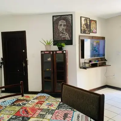 Apto com ótima localização