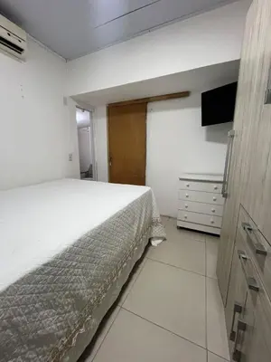 Uma cama ou camas num quarto em Casa a 1 km da praia
