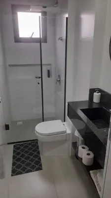 Uma casa de banho em Apartamento 3 quartos com suíte