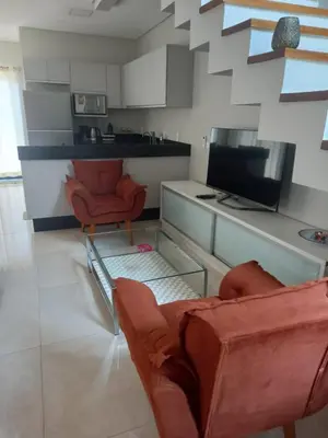 A cozinha ou kitchenette de Casa Jade duplex nova com piscina em Mariscal, Bombinhas