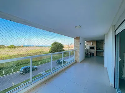 Uma varanda ou terraço em Palmas Maravilhoso Beach Apartment!