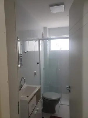 Uma casa de banho em Solar Itapema