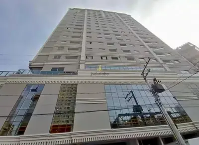 O edifício onde o apartamento está situado