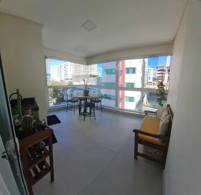Uma varanda ou terraço em Apartamento no centro de Itapema