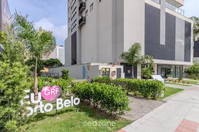 O edifício onde o apartamento está situado