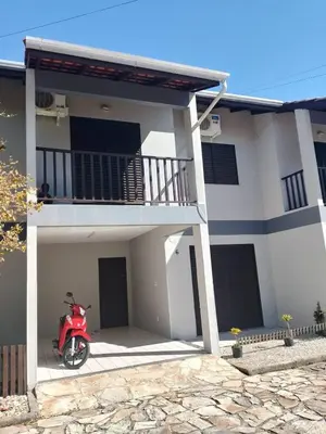 O edifício onde a casa de férias está situado