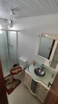 Uma casa de banho em Half Beach Apartment - Itapema