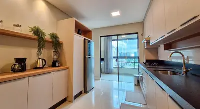 A cozinha ou kitchenette de 2 Quartos c/ Churrasqueira | Conforto Porto Belo