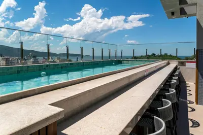 A piscina em ou perto de Apartamentos Elegance