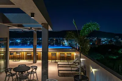 A piscina em ou perto de Apartamentos Elegance