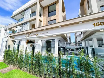 O edifício onde o apartamento está situado