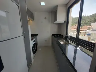 A cozinha ou kitchenette de Apto 290m da Praia de Palmas - 0327
