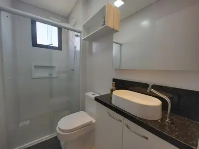 Uma casa de banho em Apto 290m da Praia de Palmas - 0327