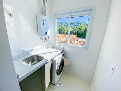 Uma casa de banho em Conforto a 450m da Praia de Palmas - 0101