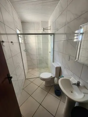 Uma casa de banho em Apto 2 quartos confortável - 0410
