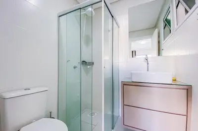 Uma casa de banho em Lindo apartamento há 400 metros do mar - 0426