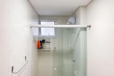 A planta de Apto com 02 quartos há poucos metros do mar - 0427