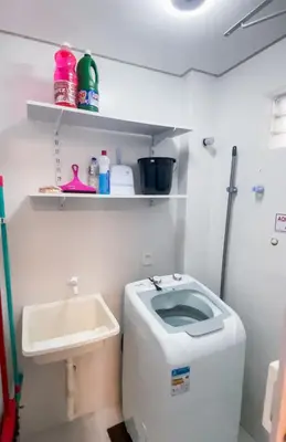 Uma casa de banho em Apto térreo com 02 quartos na Praia de Palmas - 0434