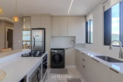 A cozinha ou kitchenette de Apto c/ Churrasqueira a 250m da Praia MTR1703