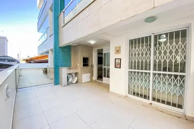 Uma varanda ou terraço em Praia Palmas - Apto com Piscina a 500m do Mar - 0445