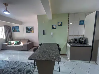 A cozinha ou kitchenette de Amplo apartamento em residencial com piscina - 0455