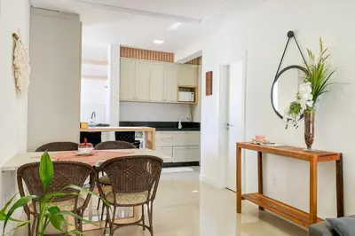A cozinha ou kitchenette de Apartamento há poucos metros da praia - 0459