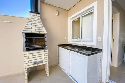 A planta de Casa 850 metros do mar com Piscina Privativa - 0467