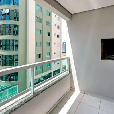Excelente apartamento em Balneário Camboriú