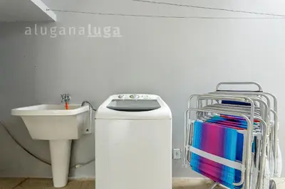 A planta de Casa ampla a 100m da praia – Conforto e lazer