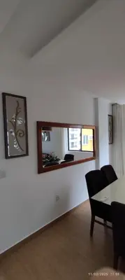 A planta de Apartamento elegante perto do mar