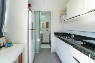 A cozinha ou kitchenette de Residencial Lynary – Loft Júpiter