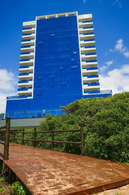 O edifício onde o hotel está situado