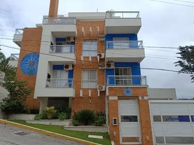 O edifício onde o apartamento está situado