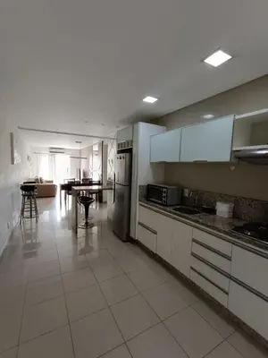 A cozinha ou kitchenette de Aquarius bombinhas