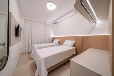 A planta de Terrazzo 408A - Apto 2 quartos em condomínio de luxo à 300 metros da Praia de Bombas
