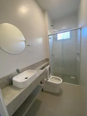 Uma casa de banho em Apartamento Bosque das Oliveiras - Palmas