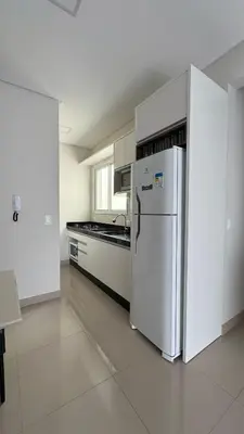 A cozinha ou kitchenette de Apto Confortável e Impecável
