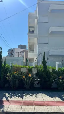O edifício onde o apartamento está situado