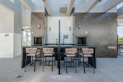 A planta de Sua estadia exclusiva com piscinas e jacuzzi a 500m da praia - ELF