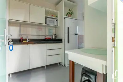 A cozinha ou kitchenette de Residencial Lynary – Loft Terra