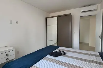 Uma cama ou camas num quarto em 3 Quartos com A/C | 2 Vagas | 500m da Praia