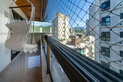 Uma varanda ou terraço em Cobertura c\\ vista para o mar em Itapema CV6489